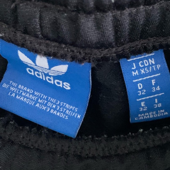 Adidas three stripe joggers - Picture 3 of 5